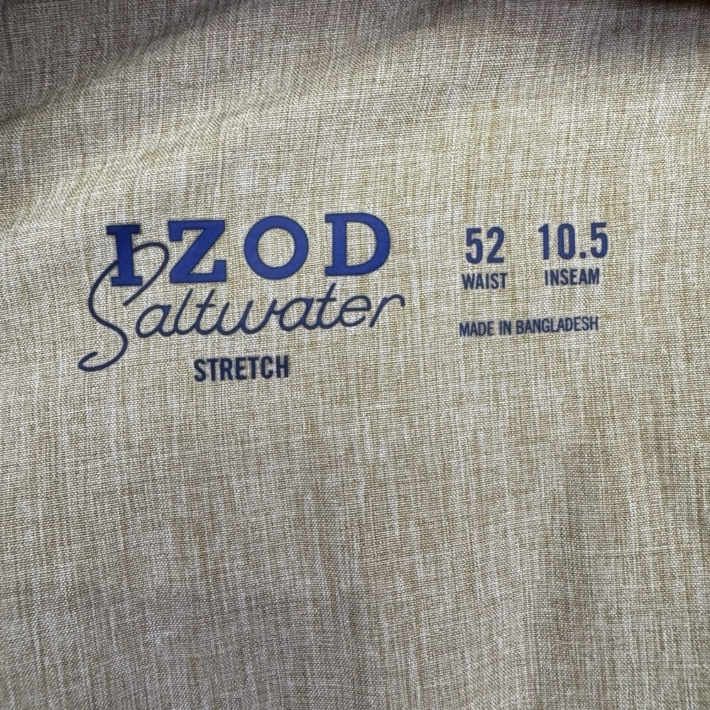 IZOD Saltwater Performance Shorts Men's Size 52‎ Lot Of 2 Gray Tan Stretch Golf - Picture 7 of 16